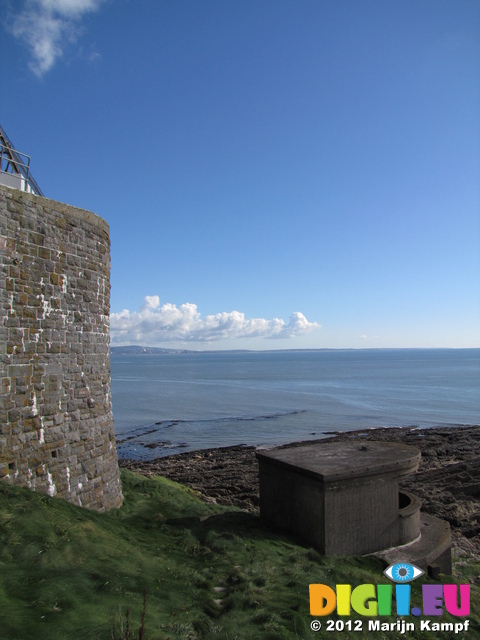 SX24897 Lighthouse base and WWII bunker